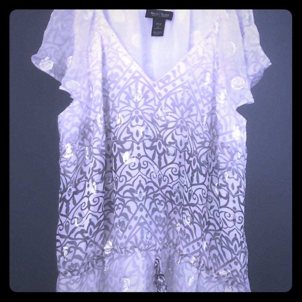 White House black market top